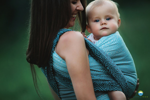 Baby Sling Stormy Cube size 4