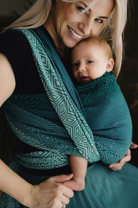 Baby Sling Jade Cube size 9