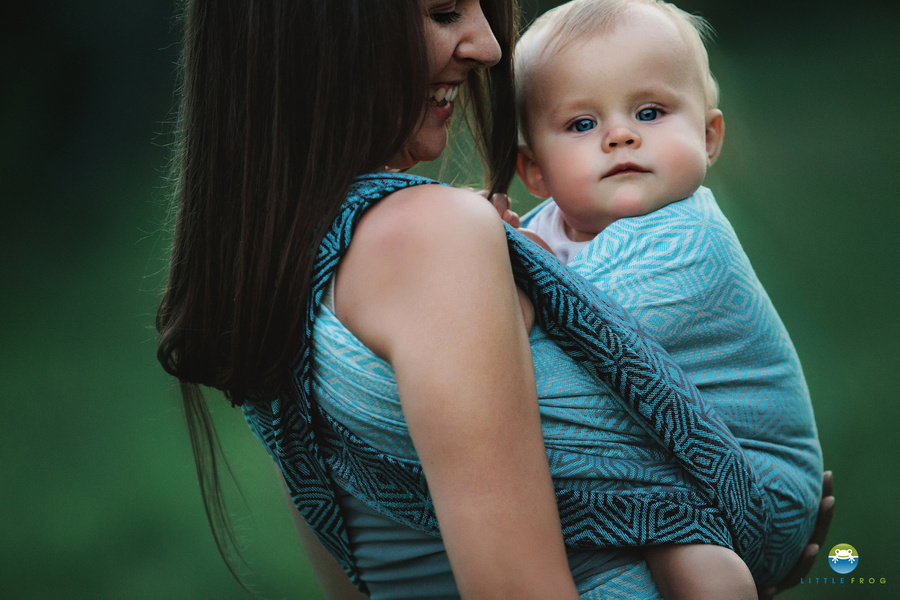 Baby Sling Stormy Cube size 5