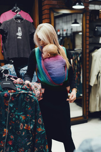 Baby Sling TENCEL™ Aurora Cube size 4