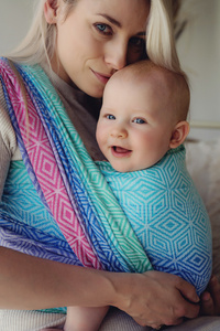 Baby Sling Aurora Cube size 4