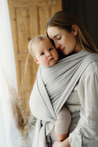 Baby Sling Beige Moonstone size 6